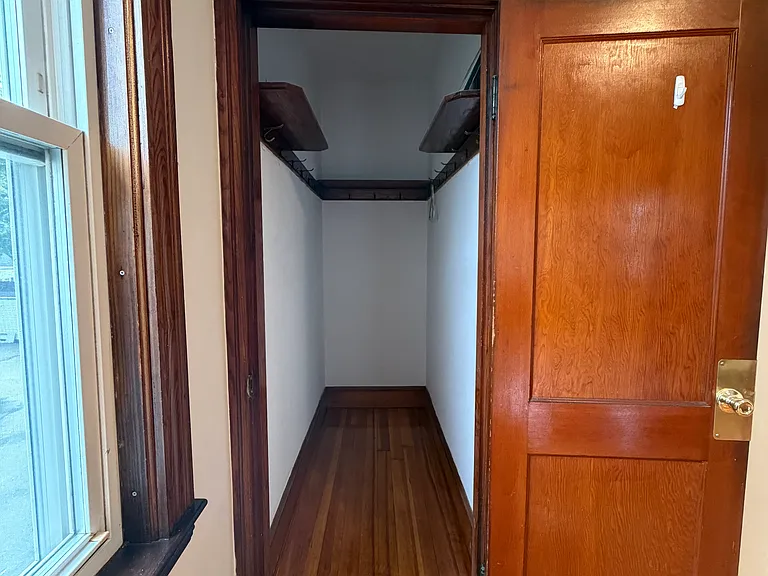 61 Kent St #2 — Photo 10