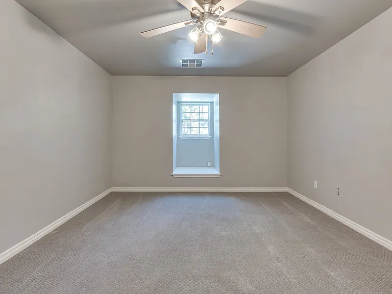 1442 Duffner Dr — Photo 30