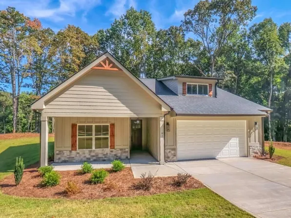 61 Hazel Ln, Bremen, GA 30110