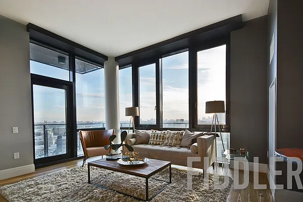 Rented by Fiddler Realty | media 176