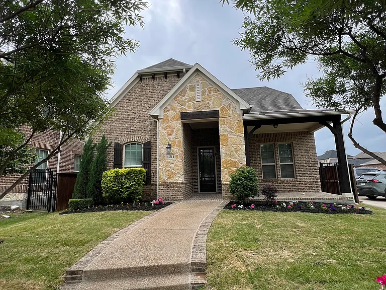 4211 Peach Blossom Dr — Photo 12