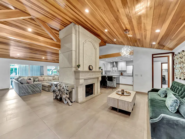5817 Ranchito Ave — Photo 60