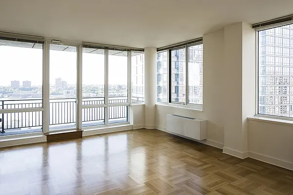 Rented by Windsor Property Management | media 14