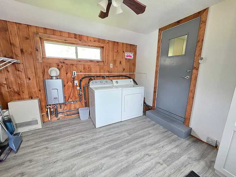 840 Lincoln St — Photo 13