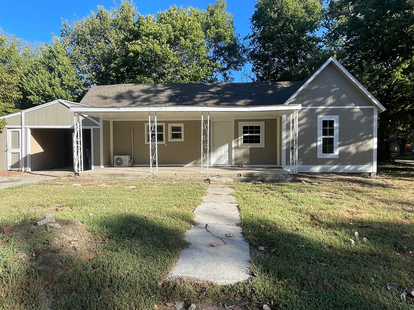 601Fawn — Photo 1