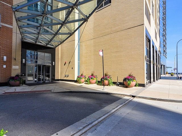 1st image of 420 E Waterside Dr Unit 802