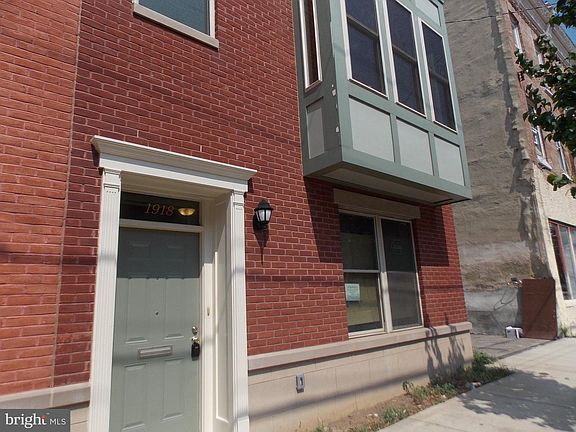 2nd image of 1918 N 31st St