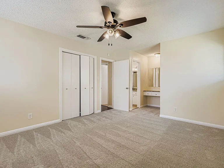 5313 Basswood Ln — Photo 15