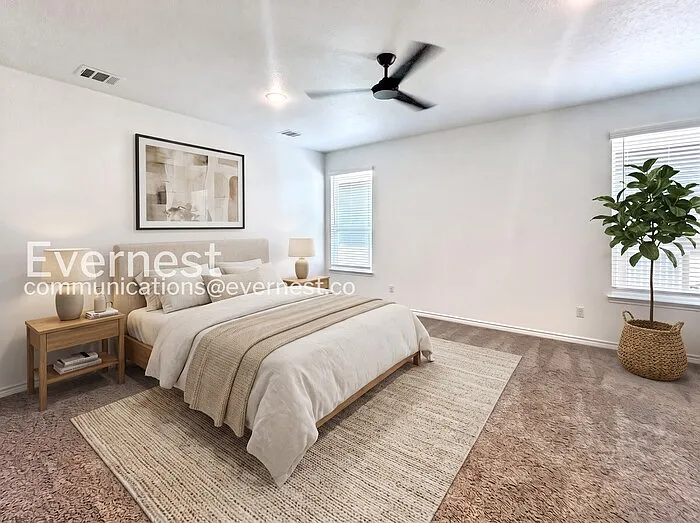 2123 Hornbeam St — Photo 4