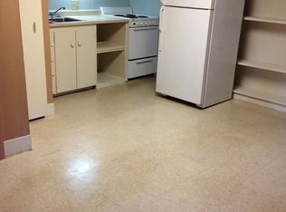 42 Summer St APT 1, Kingston, MA 02364