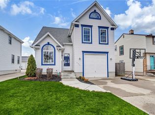 462 Parker Ave, Buffalo, NY 14216