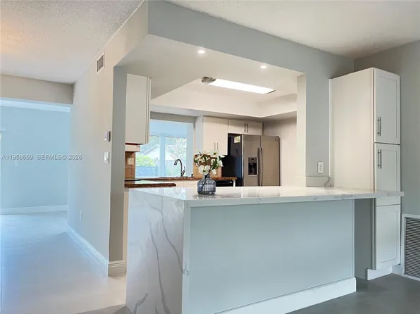 9200 SW 54th St #0, Fort Lauderdale, FL 33328