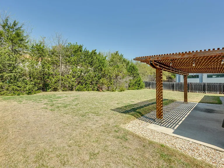 210 S Meadowlark St — Photo 37