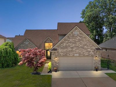 15924 Myrtle Dr, Macomb, MI, 48042