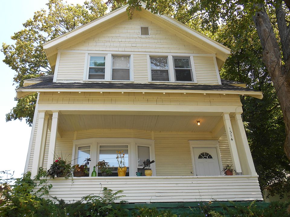 1st image of 1314 College Ave NE