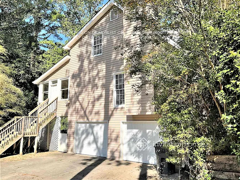 2711 Spring Ridge Cir — Photo 11