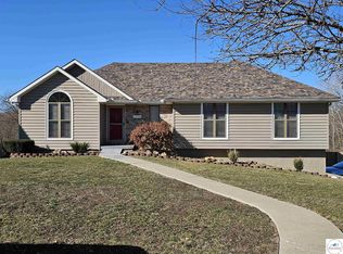 1208 Jennies Dr, Warrensburg, MO 64093