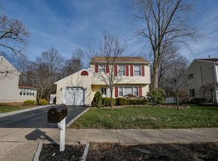 23 Angela Cir, Hazlet, NJ 07730