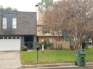 2128 Fleur De Lis Ct, Arlington, TX 76012