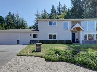 18401 Homeview Dr, Edmonds, WA 98026
