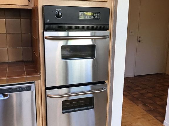 3rd image of 909 Alvarado Ave APT 10