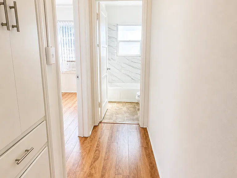 430 E Angeleno Ave — Photo 8