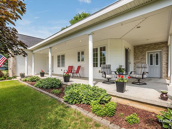 4th image of 507 Hickory Dr