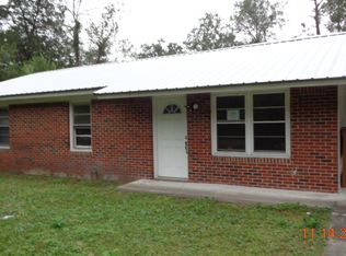 206 Pershing Cir, Brunswick, GA 31525