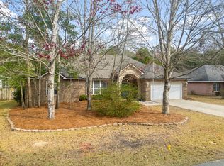 4477 Woodbridge Rd, Niceville, FL 32578