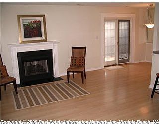 1st image of 2441 London Pointe Dr