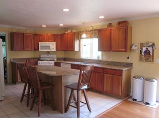 14 Pheasant Trl, Hudson, MA 01749