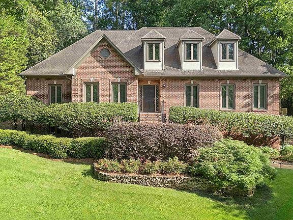 2nd image of 2170 Baneberry Dr