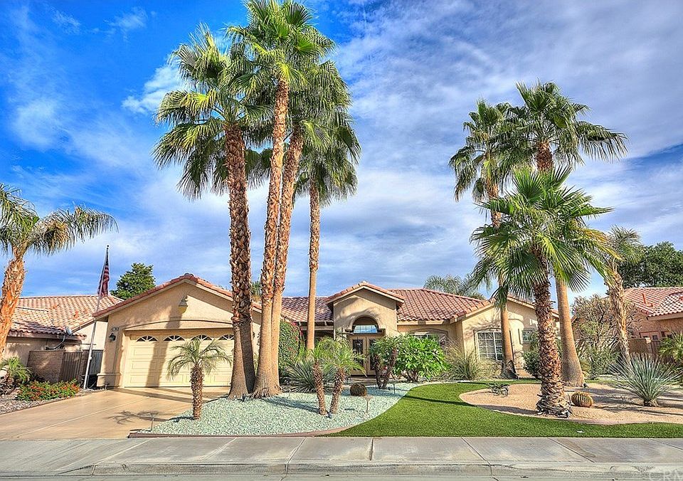 1st image of 43790 Venice Dr