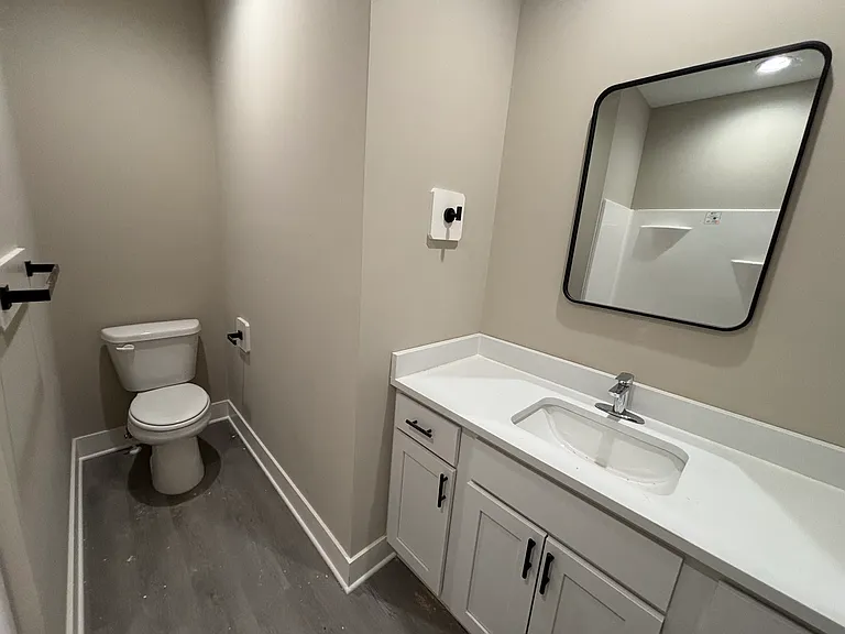 2119 Reece St — Photo 10