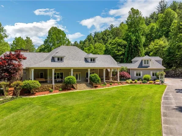 837 Fausetts Lake Rd, Dawsonville, GA 30534