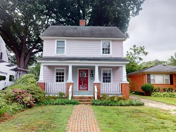 76 Raleigh Rd, Newport News, VA 23601