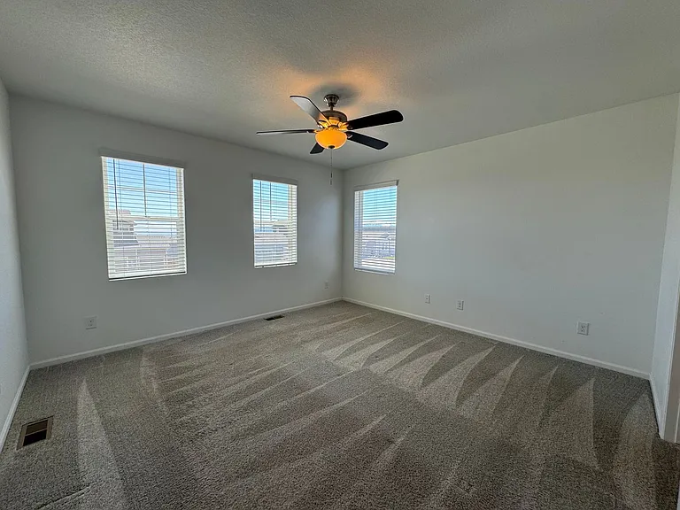 9823 Jaggar Way — Photo 11