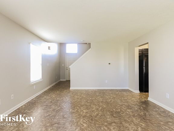 4th image of 4124 Candy Apple Ct