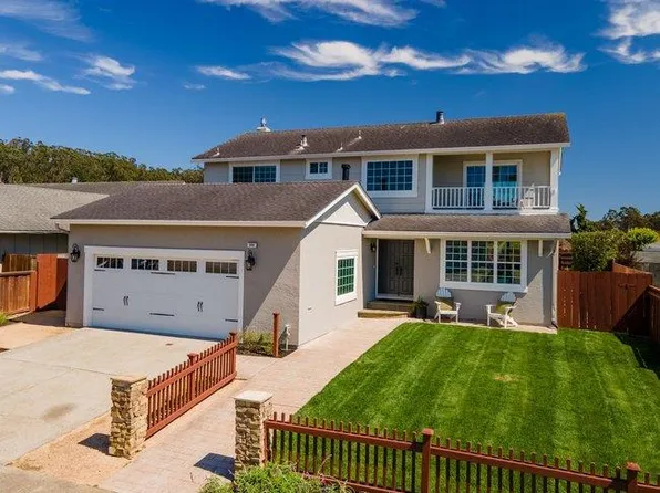 340 Shelter Cove Dr, Half Moon Bay, CA 94019