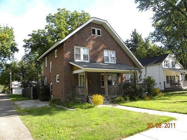 1st image of 598 Arlington Ave