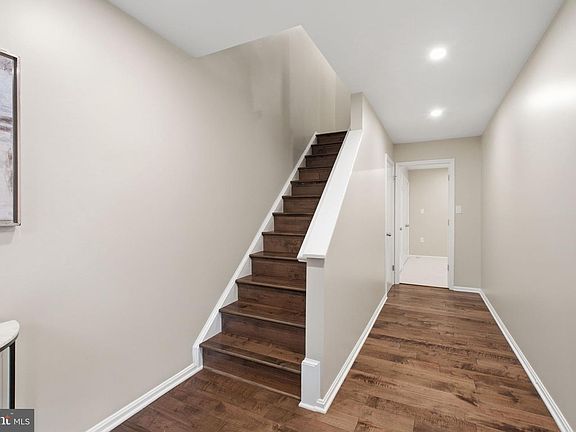 4th image of 3807 Vermont Ct