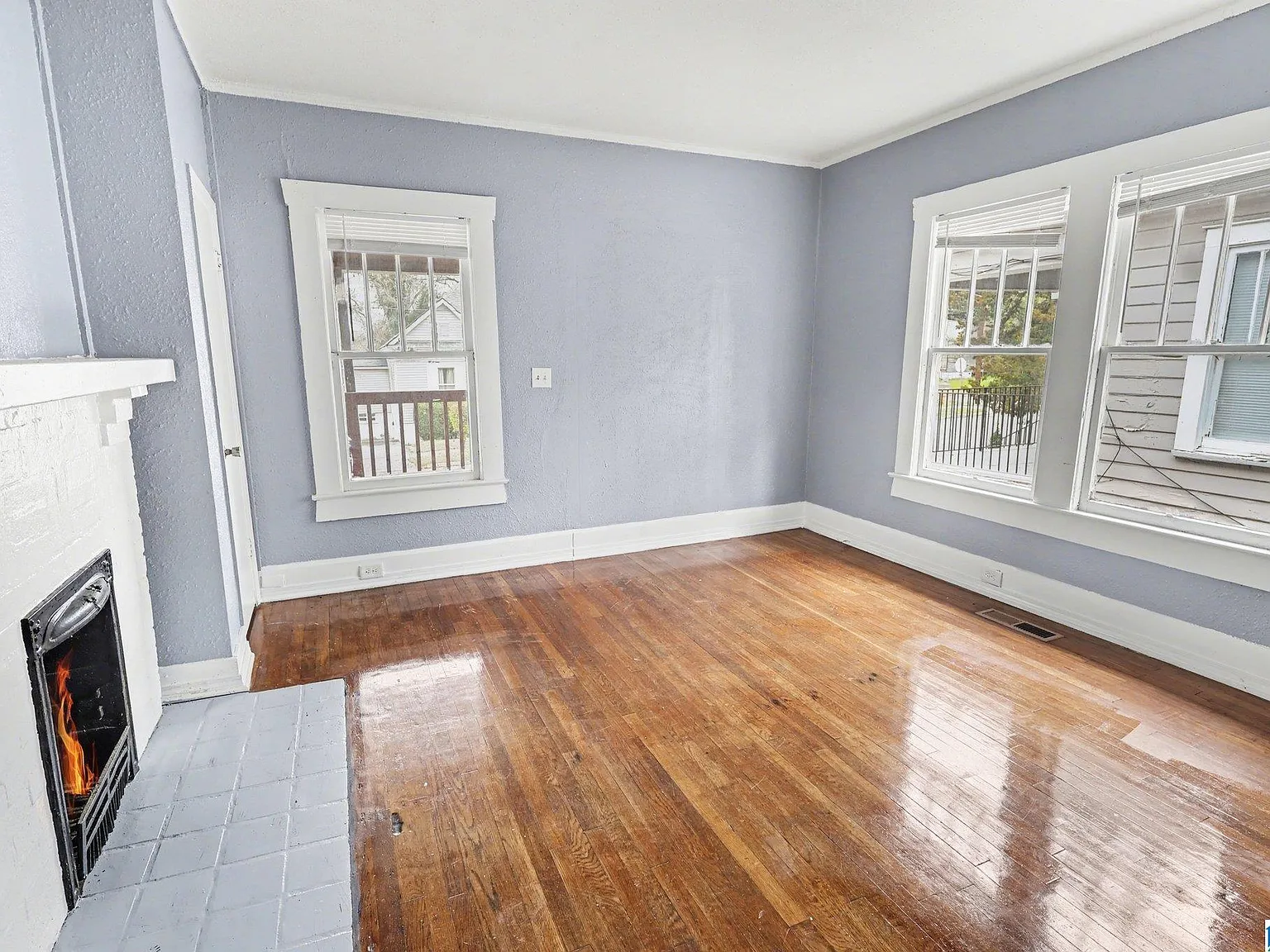 5 bed, 2.0 bath, $1,600 — Photo 2
