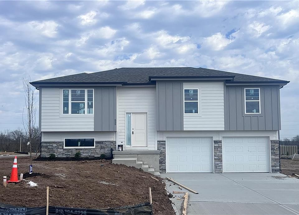 1st image of 655 S Ranson Pl