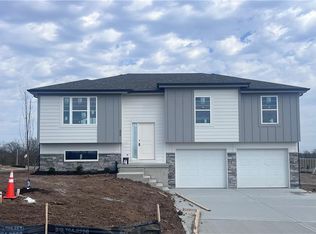 655 S Ranson Pl, Independence, MO 64057