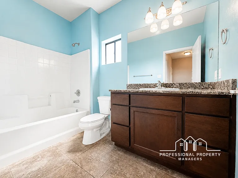 2845 W 31st Ln — Photo 18
