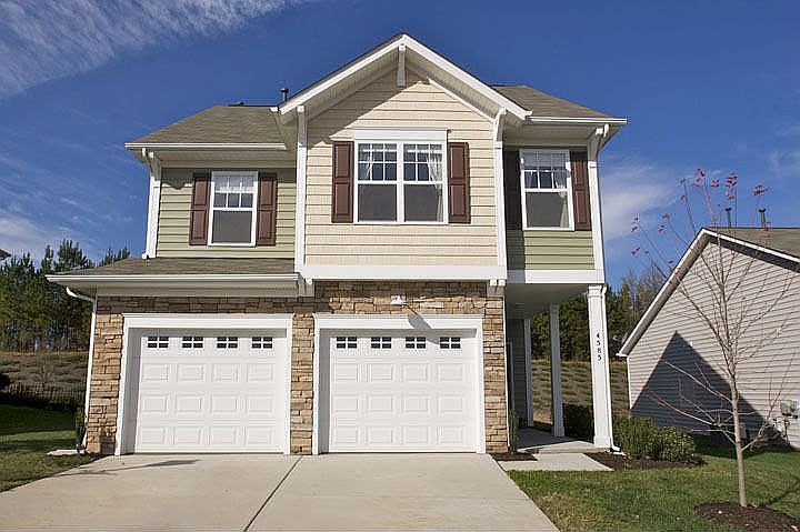 1st image of 4585 Scarlet Oak Dr