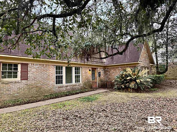 2nd image of 287 Wingfield Dr