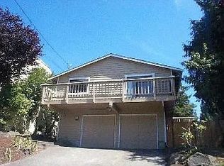 5520 26th Ave NE, Seattle, WA 98105