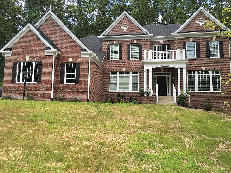 1st image of Hartwood Valley Ct