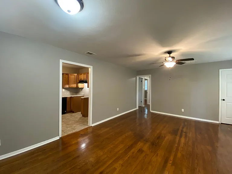 3193 Aden St — Photo 8